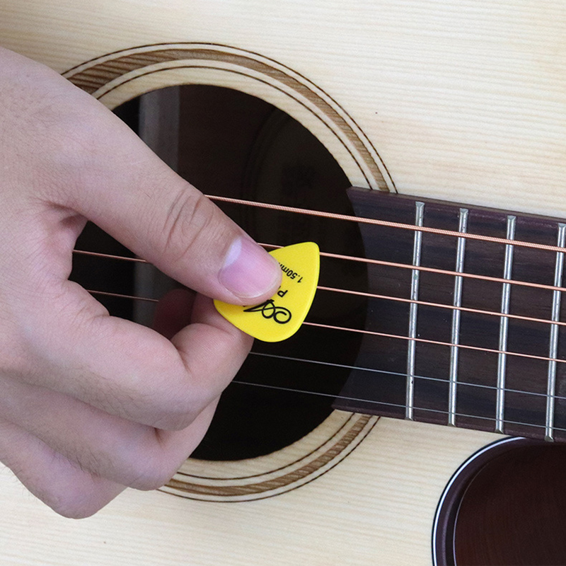 新商品・20/50個入りギターピック、エレキギターピック、ア - Electric Guitar Pick Pack のレビューと価格
